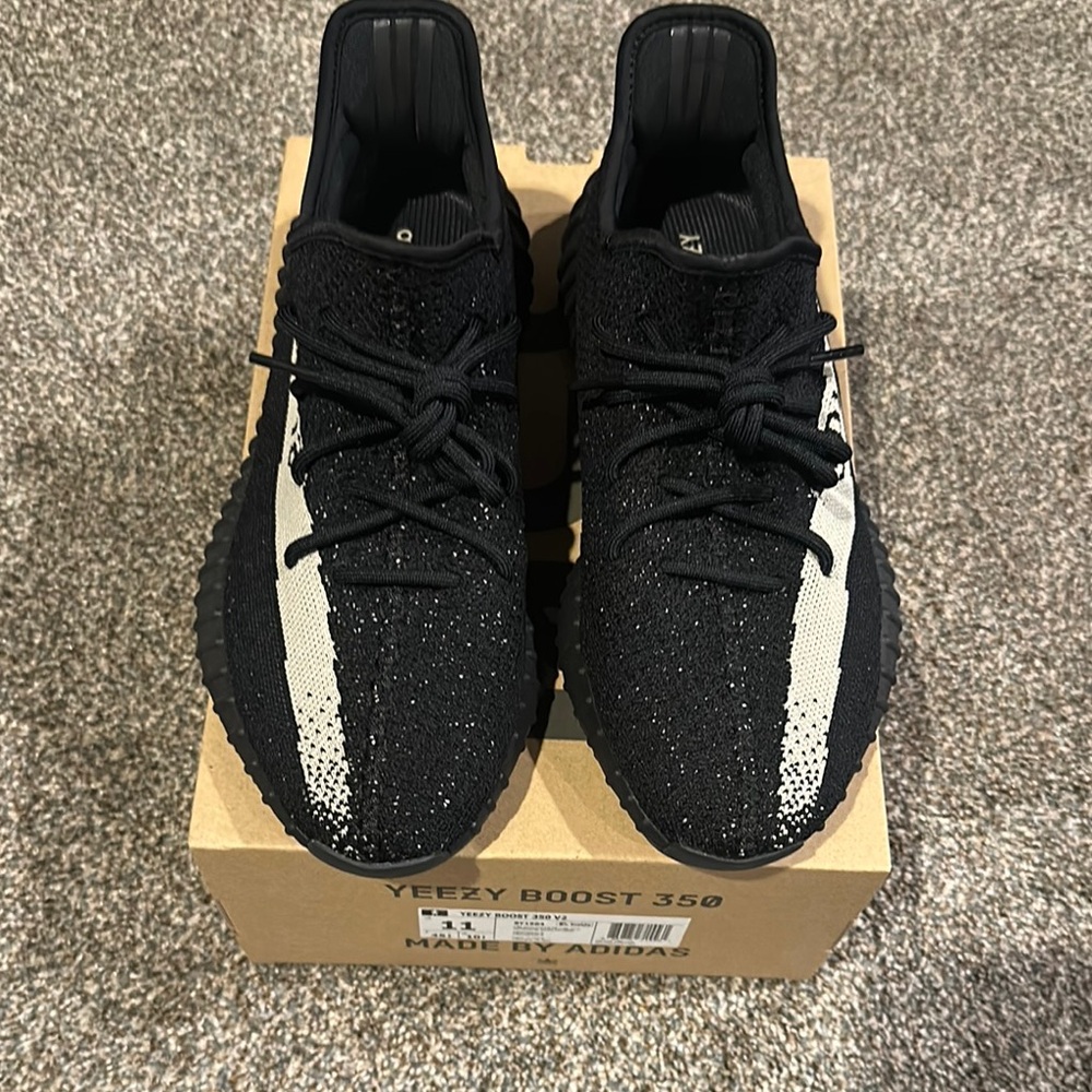 Adidas Yeezy Boost 350 V2 Black and White Men's Shoes